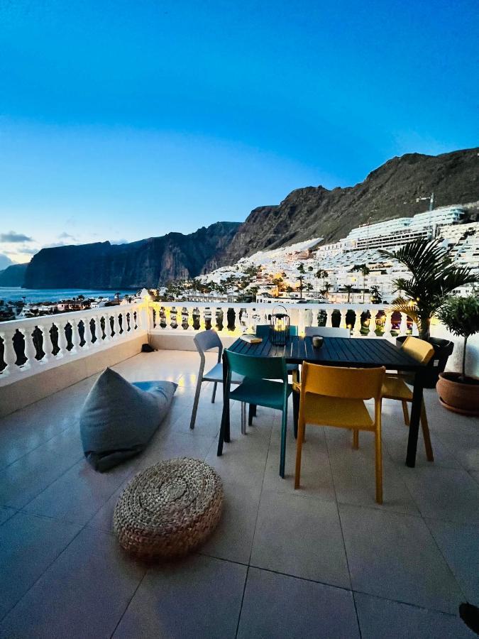 Luxury Penthouse With Breathtaking Views And Huge Private Terraces Apartamento Puerto de Santiago  Exterior foto
