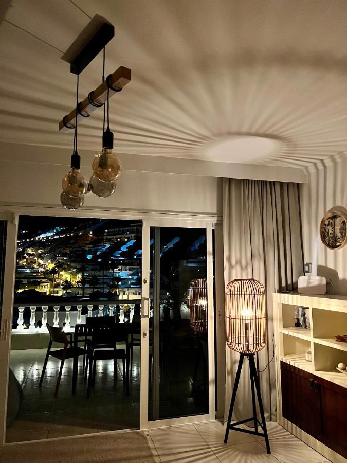 Luxury Penthouse With Breathtaking Views And Huge Private Terraces Apartamento Puerto de Santiago  Exterior foto
