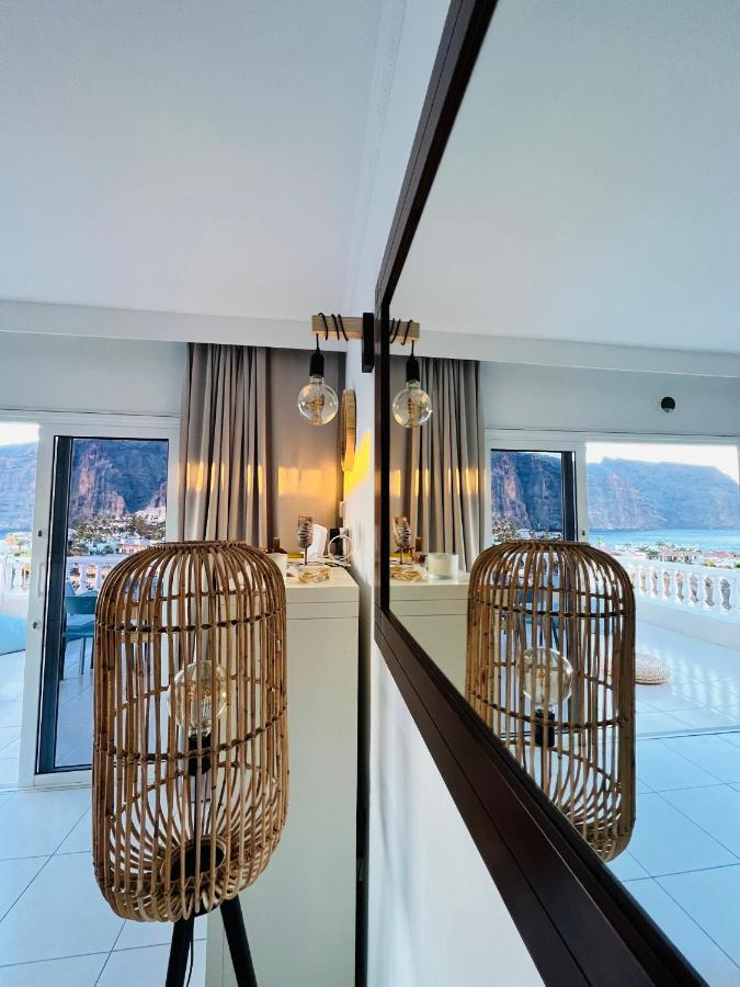 Luxury Penthouse With Breathtaking Views And Huge Private Terraces Apartamento Puerto de Santiago  Exterior foto